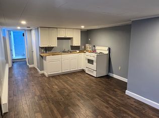 83 Brooksite Dr #1, Smithtown, NY 11787