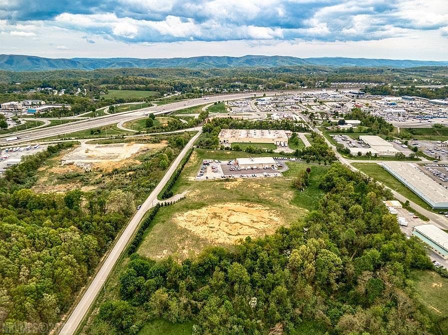 1st image of 350 Industrial Dr