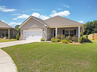 9520 Hampton Oak Dr, Owens Cross Roads, AL 35763