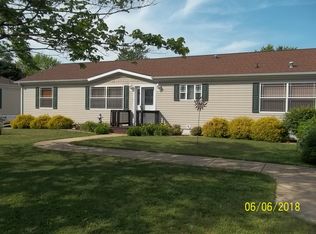 1687 Hamilton Ave, Urbana, IL 61802