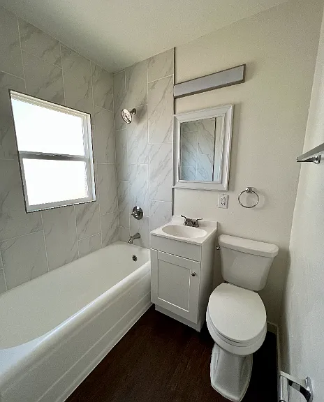 621 Evans Ave — Photo 7