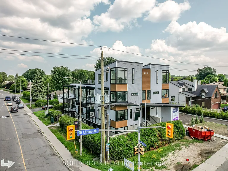 845 Champlain St #9 — Photo 1