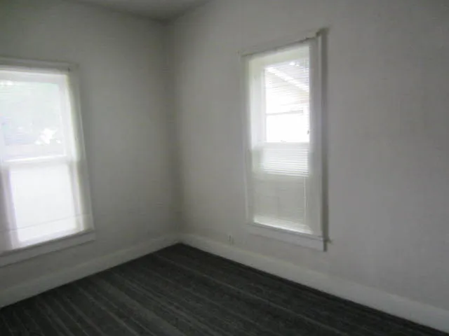 943 E Delmar St — Photo 9