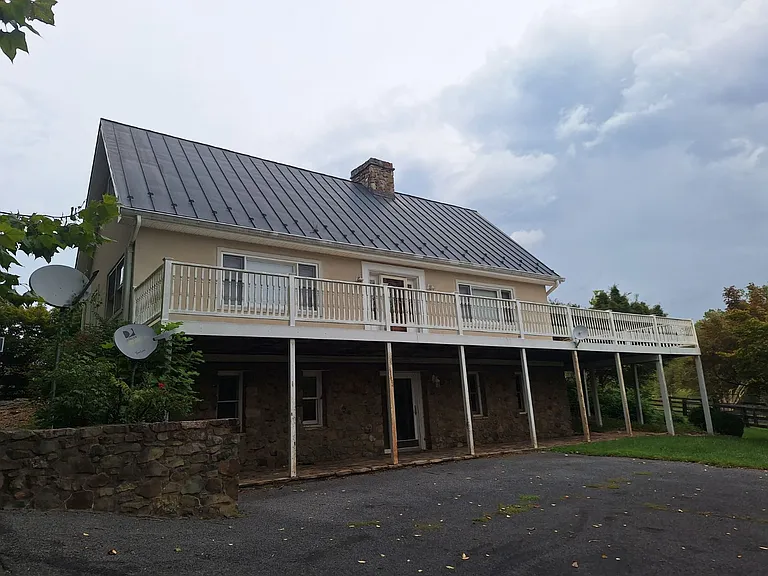 Knoll Run Ln — Photo 21