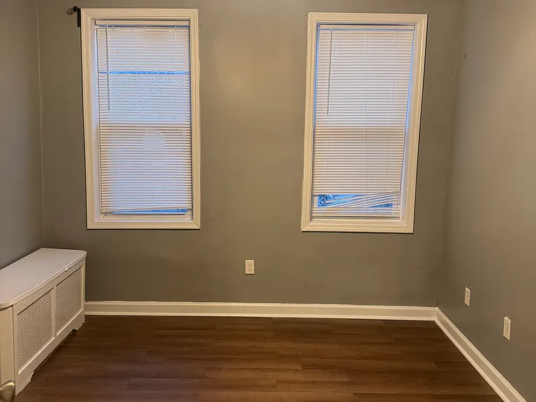 Bedroom 1 (View 1)