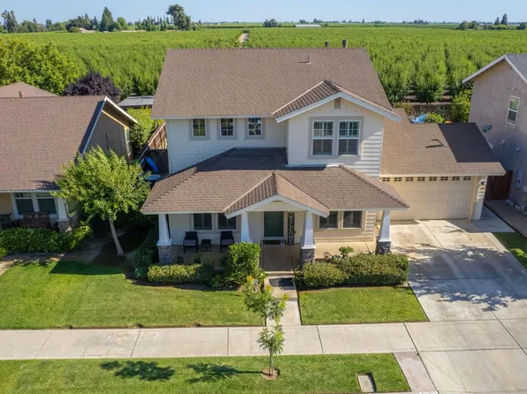 297 W Lilac Ave, Reedley, CA 93654