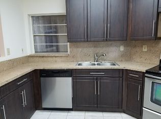 2 Greenway Vlg N UNIT 102, Royal Palm Beach, FL 33411