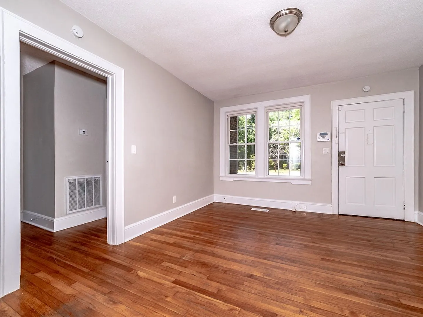 Orchard Place — Photo 3