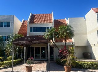100 Lakeview Dr APT 216, Weston, FL 33326
