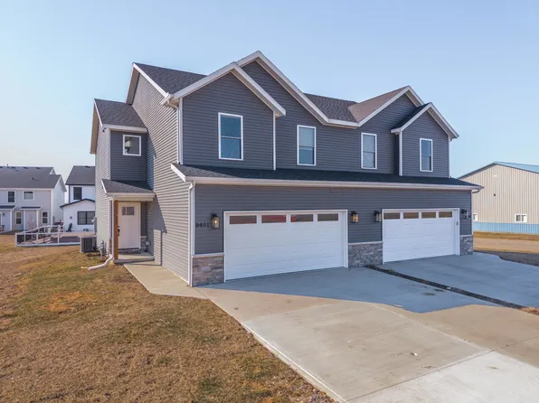 401B Jenny Ln, Heyworth, IL 61745