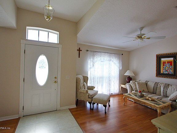 2nd image of 317 Johns Glen Dr