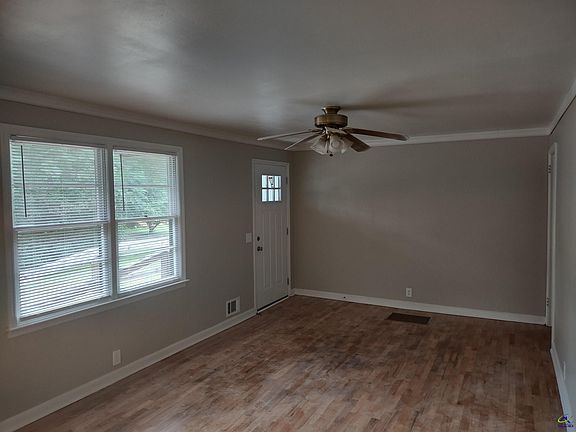 5th image of 6422 Gibson Rd
