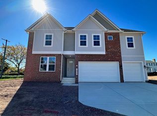 15021 Walter Robinson Ln, Haymarket, VA 20169