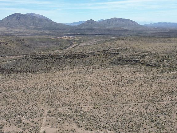 2nd image of 40 Acres Ranch Rd #1111