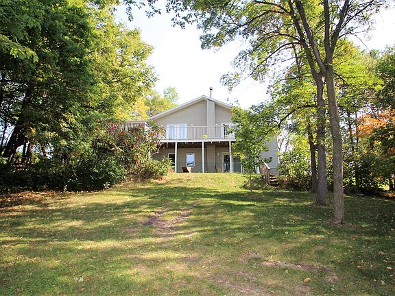 2nd image of 14751 Victory Ln