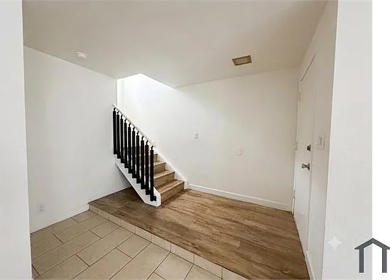 4 bed, $1,995 — Photo 4