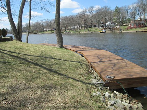 2nd image of 53 Lake Warren Dr