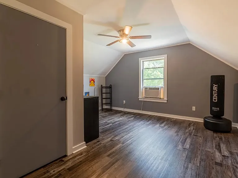 6609 Rock Ledge Rd — Photo 11