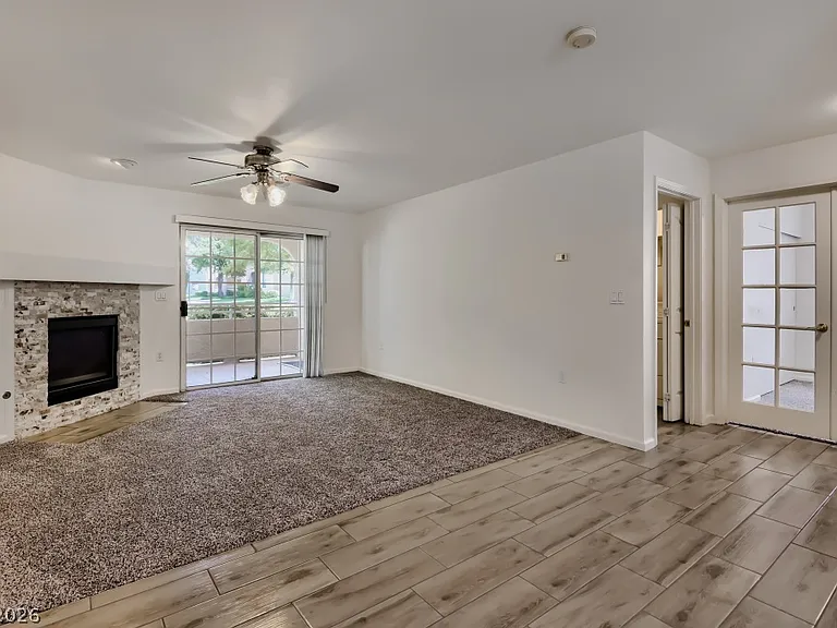 8452 Boseck Dr #146 — Photo 4