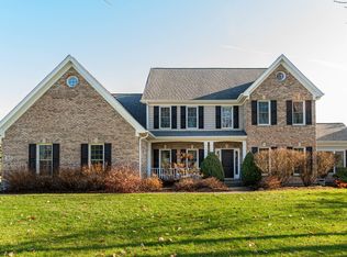 6N315 E Ridgewood Dr, St Charles, IL