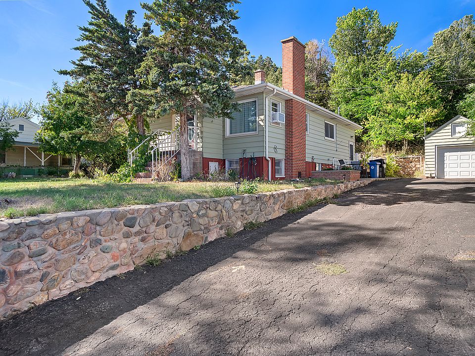1st image of 4016 Canyon Lake Dr #2