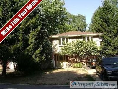 98 Dix Hills Rd, Huntington, NY, 11743