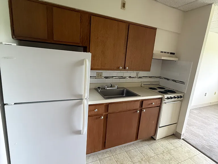 Legacy Eastgate Apartments — Photo 4