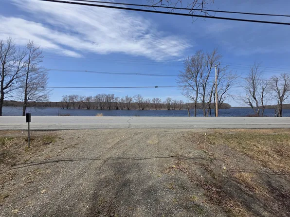 413 Main Road, Passadumkeag, ME 04475