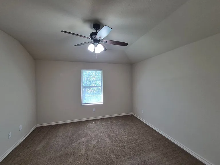 7042 Lakeview Dr #102 — Photo 10