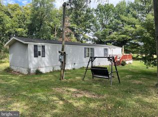 291 Dean Rd, Toms Brook, VA 22660