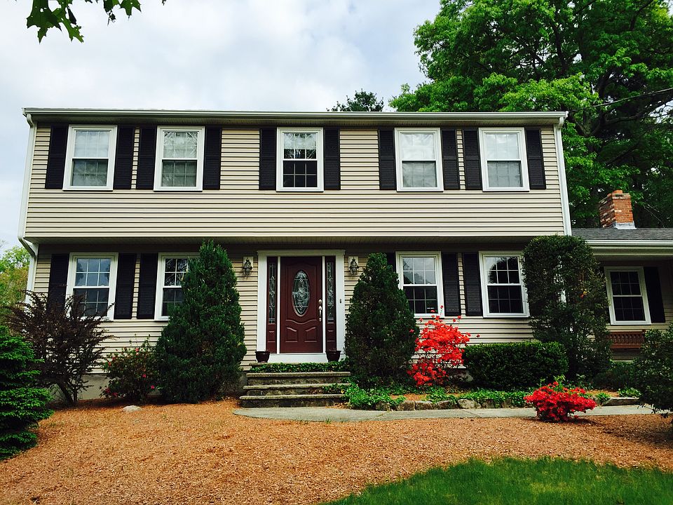 1st image of 498 Old Farm Road