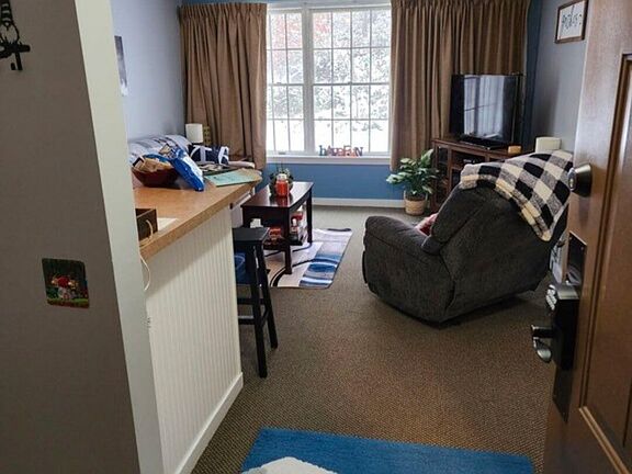 5th image of 37 Corey Rd #521