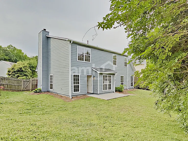 1086 Berkley Dr SE — Photo 16