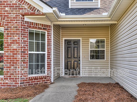 4th image of 812 Oshields Ct