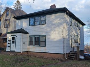 2010 E 1st St, Duluth, MN 55812