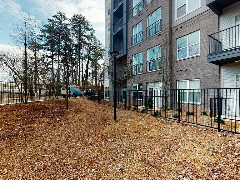 2550 Blackmon Dr — Photo 44