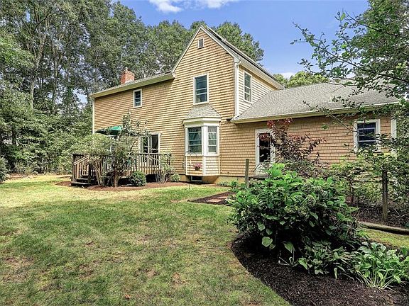 4th image of 224 Mulberry Dr