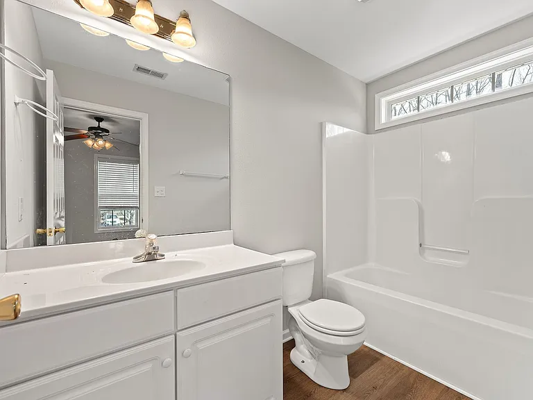 110 Aaron Pl #106 — Photo 16