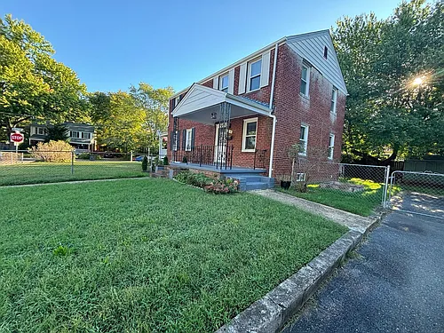 2856 Fairhaven Ave Photo 1