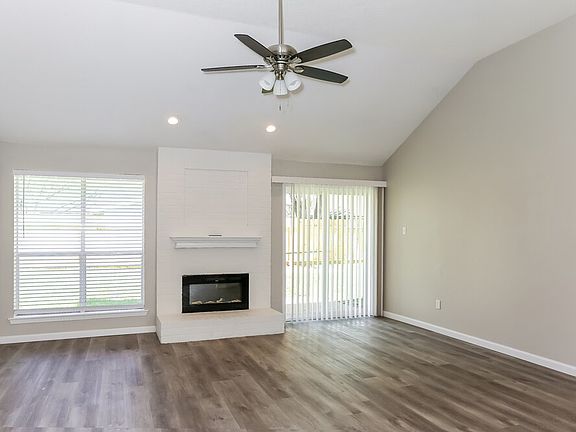 3rd image of 5606 Village Arbour Dr