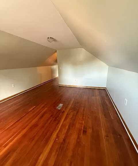 725 Wyoming Ave — Photo 11
