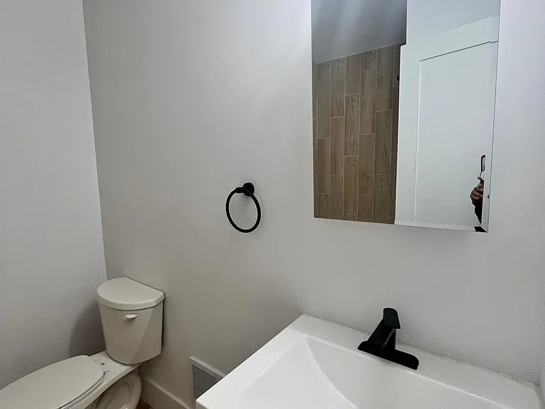 664 Ocean Ave #302 — Photo 7