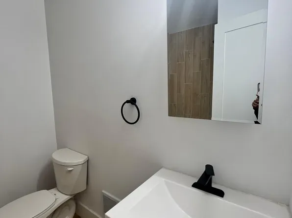 664 Ocean Avenue image 7 of 7