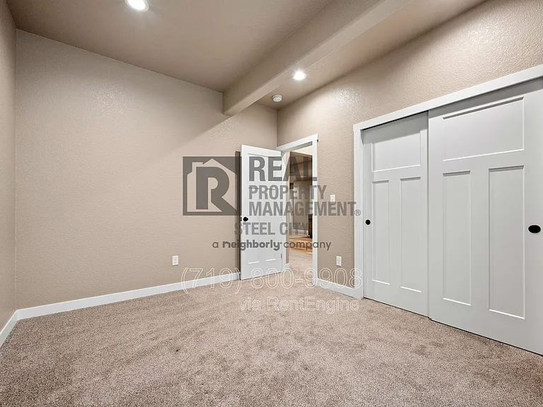 1886 E Jerrian Ln — Photo 37