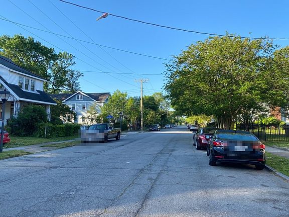5th image of 4306 Newport Ave