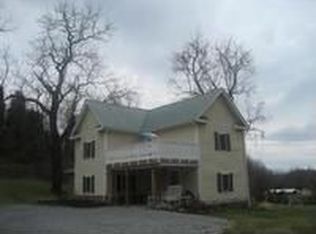 6091 Mountain Pass Rd, Troutville, VA 24175