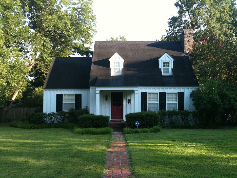 1st image of 630 School St