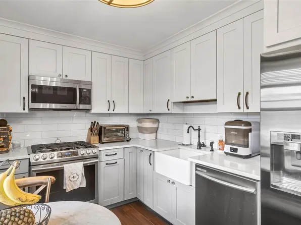 21 Fair Harbor Drive #21, Patchogue, NY 11772