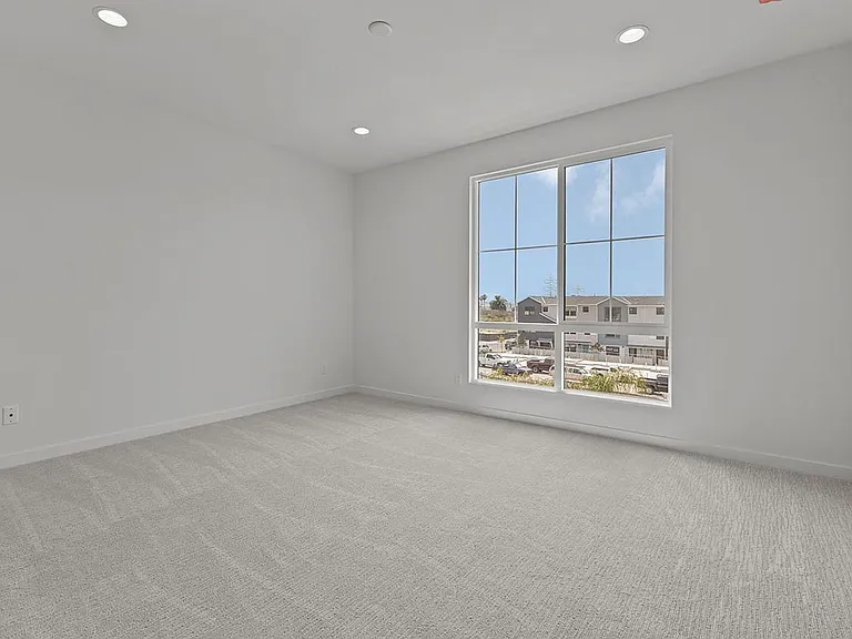 2543 Elderberry Ln — Photo 21