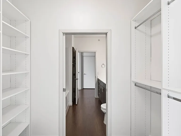The Flats at West End — Photo 134